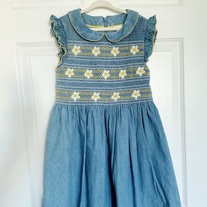 Boden, Girls chambray smocked woven dress with daisy embroidery, size 8-9